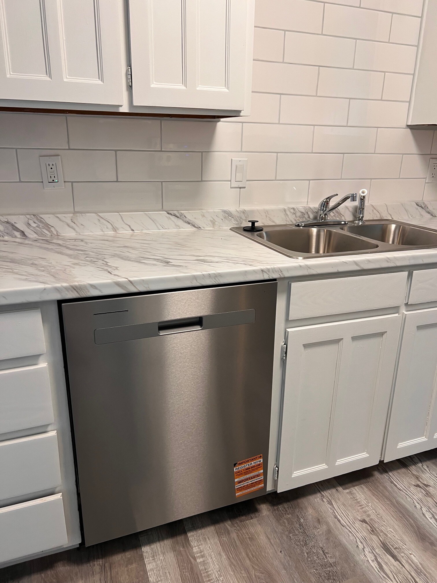 Building Photo - 1411 Lackey Ct