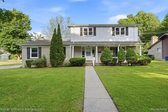 Building Photo - 27955 Berkshire Dr