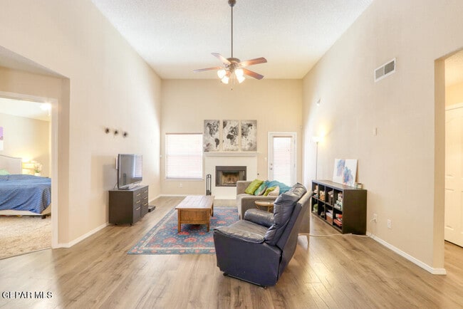 Building Photo - 14241 Smokey Point Dr