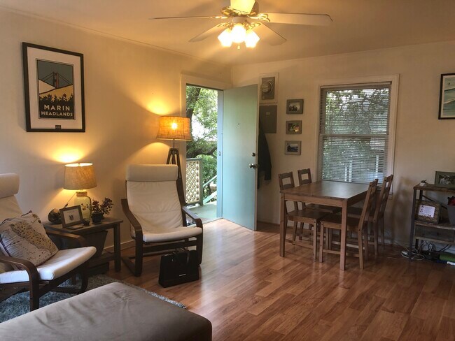 Building Photo - 965 Cowper St