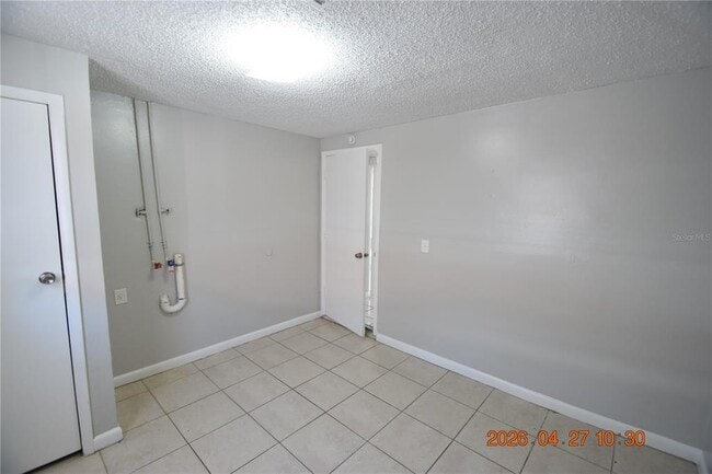 Building Photo - 3667 Sugarcreek Dr