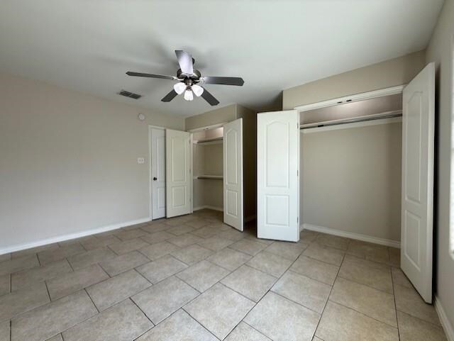 Building Photo - 2720 Camelot Dr