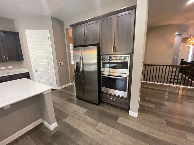 Building Photo - Incredible Home in Parker