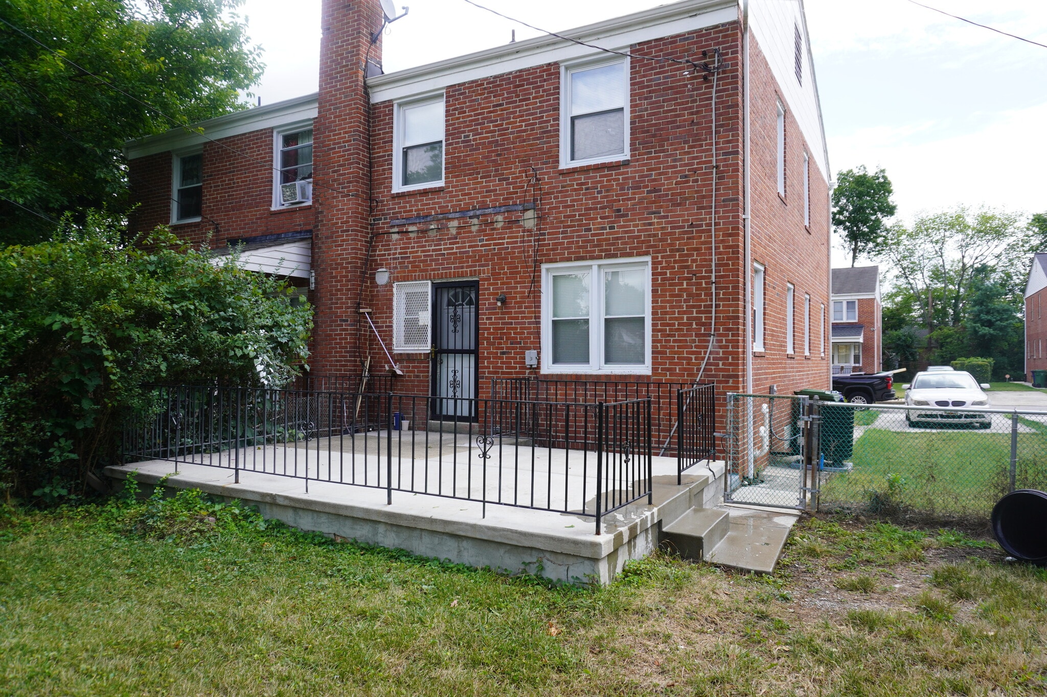 Building Photo - 3902 Emmart Ave