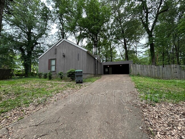 Primary Photo - 3293 Leschallas Dr