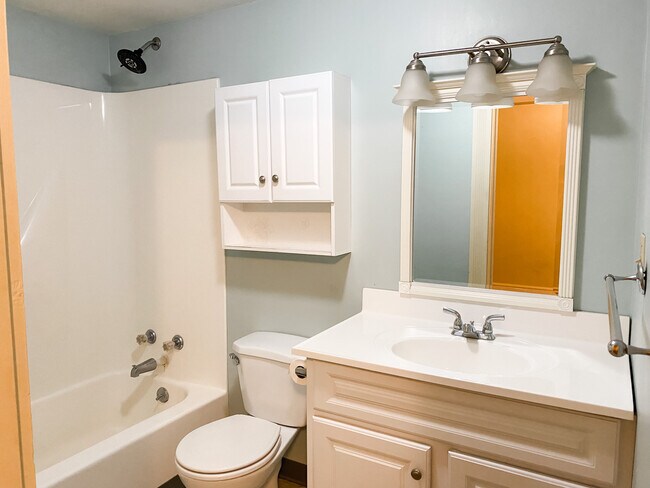 Building Photo - Chicora Triplex