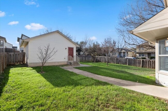 Building Photo - 6001 Perlita Dr