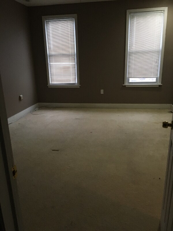 Building Photo - 30 N Lakewood Ave