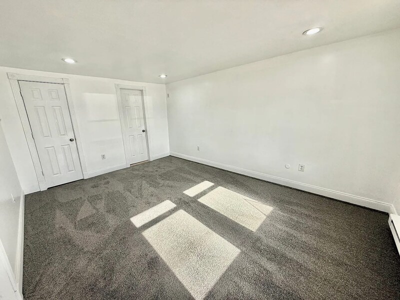 Building Photo - 6 Citadel Ave