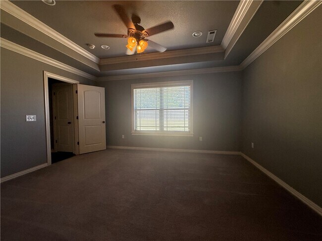 Building Photo - 1520 Amber Way