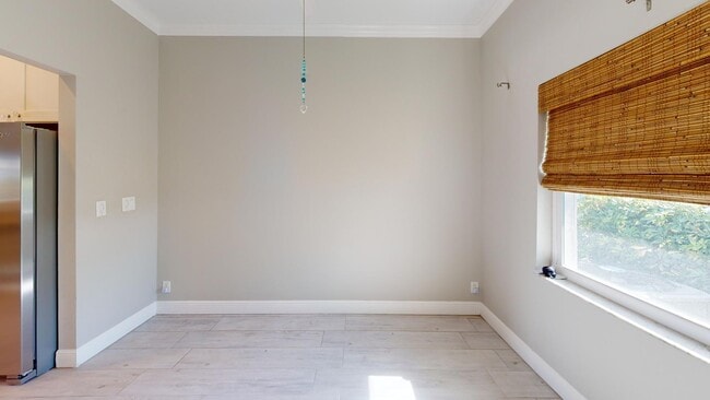 Building Photo - 959 N Hwy A1A