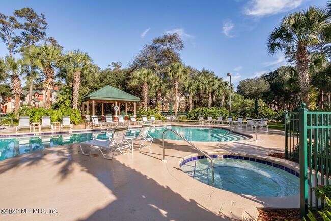 Building Photo - 230 Colima Ct