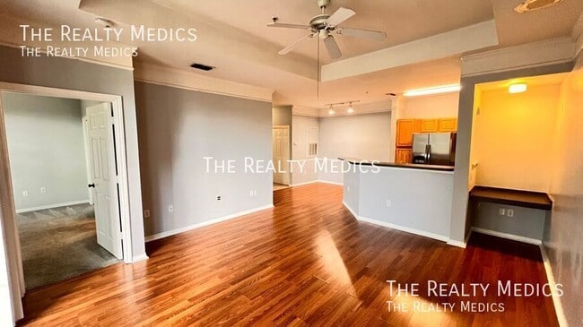 Building Photo - 6627 Queens Borough Ave