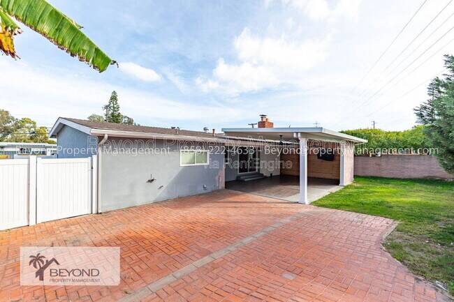 Building Photo - 2626 Greyling Dr