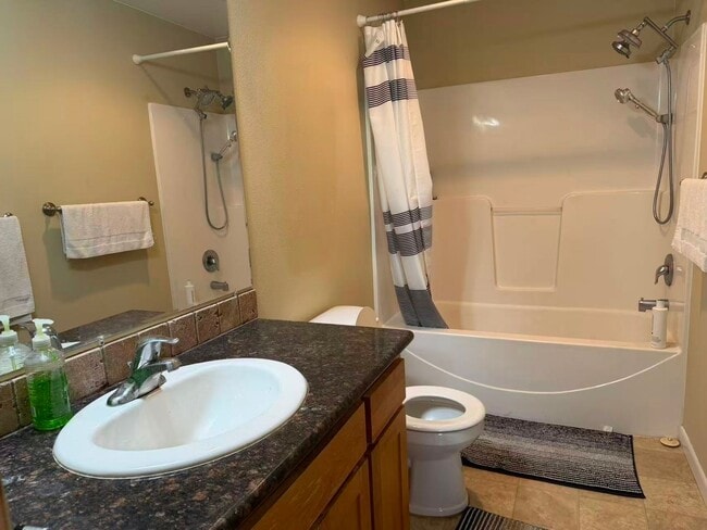 Building Photo - 820 NW 28th St