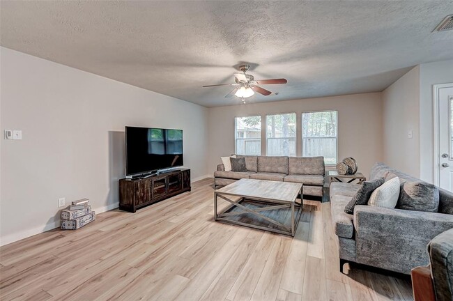 Building Photo - 191 N Vesper Bend Cir
