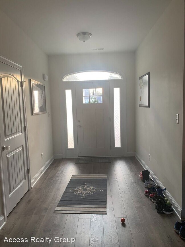 Building Photo - 3 br, 2 bath House - 606 Alston Boulevard