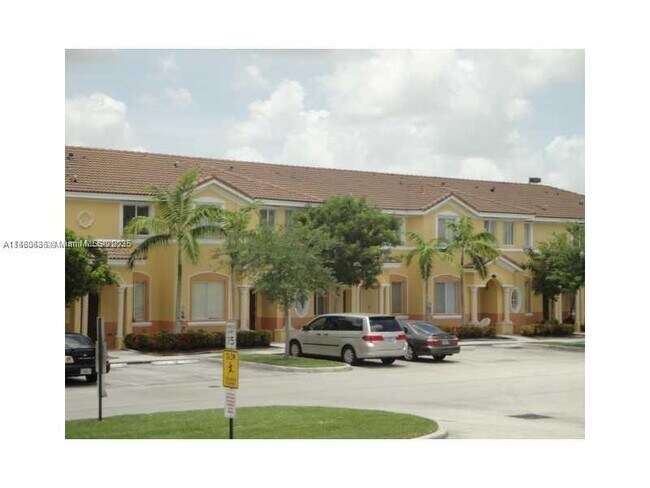 Building Photo - 1663 SE 27th Dr