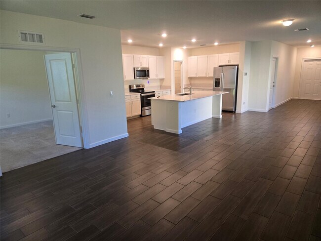 Building Photo - 874 Bent Creek Dr