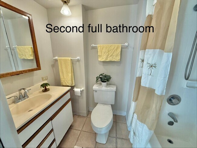 Building Photo - Oahu Surf 2 - 2 bdrm, 2 bath, 1 pkg, Free Water, Sewer, & Electricity