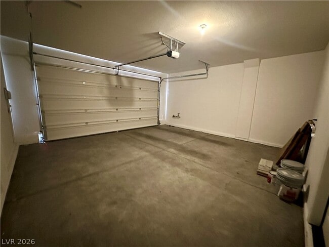 Building Photo - 10216 S Ullom Dr