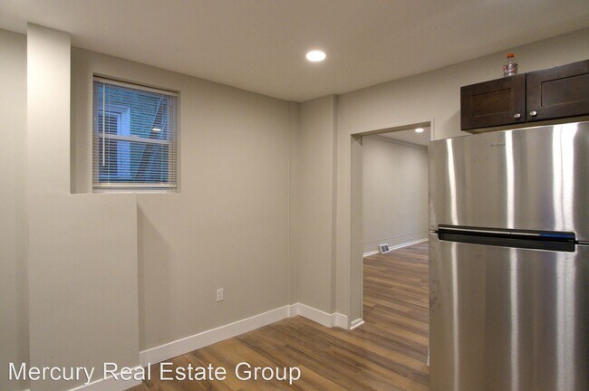 Building Photo - 3 br, 1 bath House - 1519 S 26th St