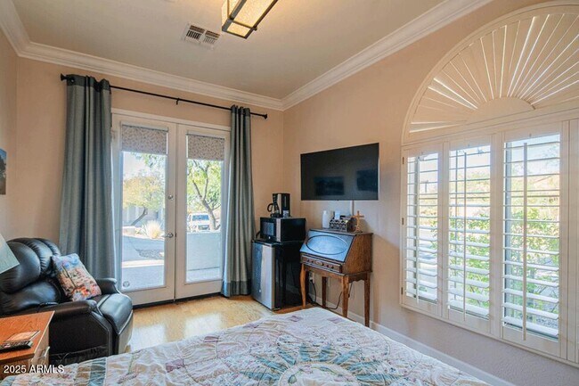 Building Photo - 2347 W River Rock Ct