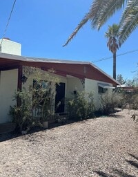 Building Photo - 3350 N Tucson Blvd