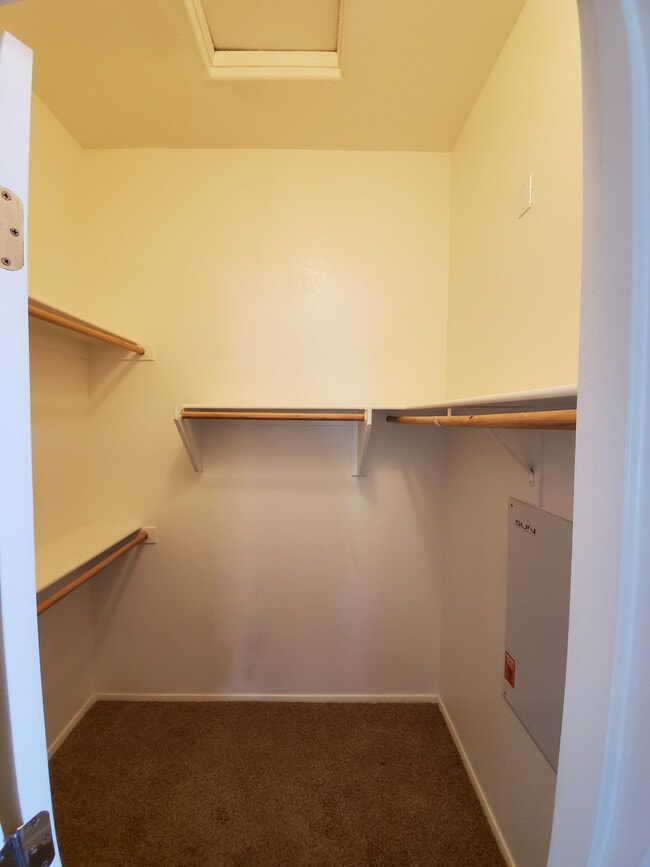 Master Walk-in Closet - 17150 N 23rd St