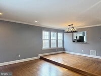 Building Photo - 11720 Stonegate Ln