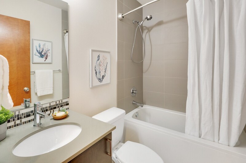 Building Photo - 14308 Midvale Ave N