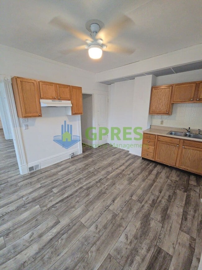 Building Photo - 159-161 Freeport Rd