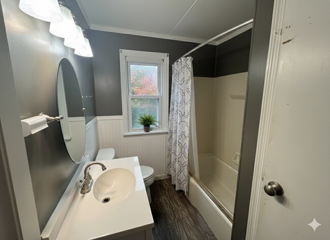 Building Photo - Use Your Tax Return For This Sweetheart of a Deal! Want to stop renting and finally own your own ...