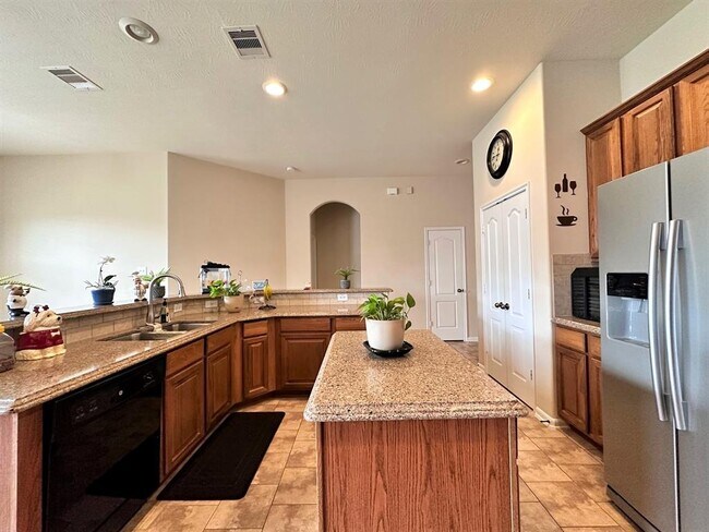 Building Photo - 11506 Columbia Pines Ln