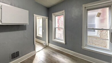 Building Photo - Lovely Home for Rent