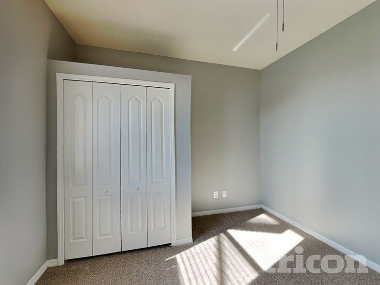 Building Photo - 1731 Lady Palm Ct