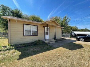 Building Photo - 2 bedroom House near Downtown BA