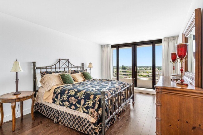 Building Photo - 1500 S Ocean Blvd