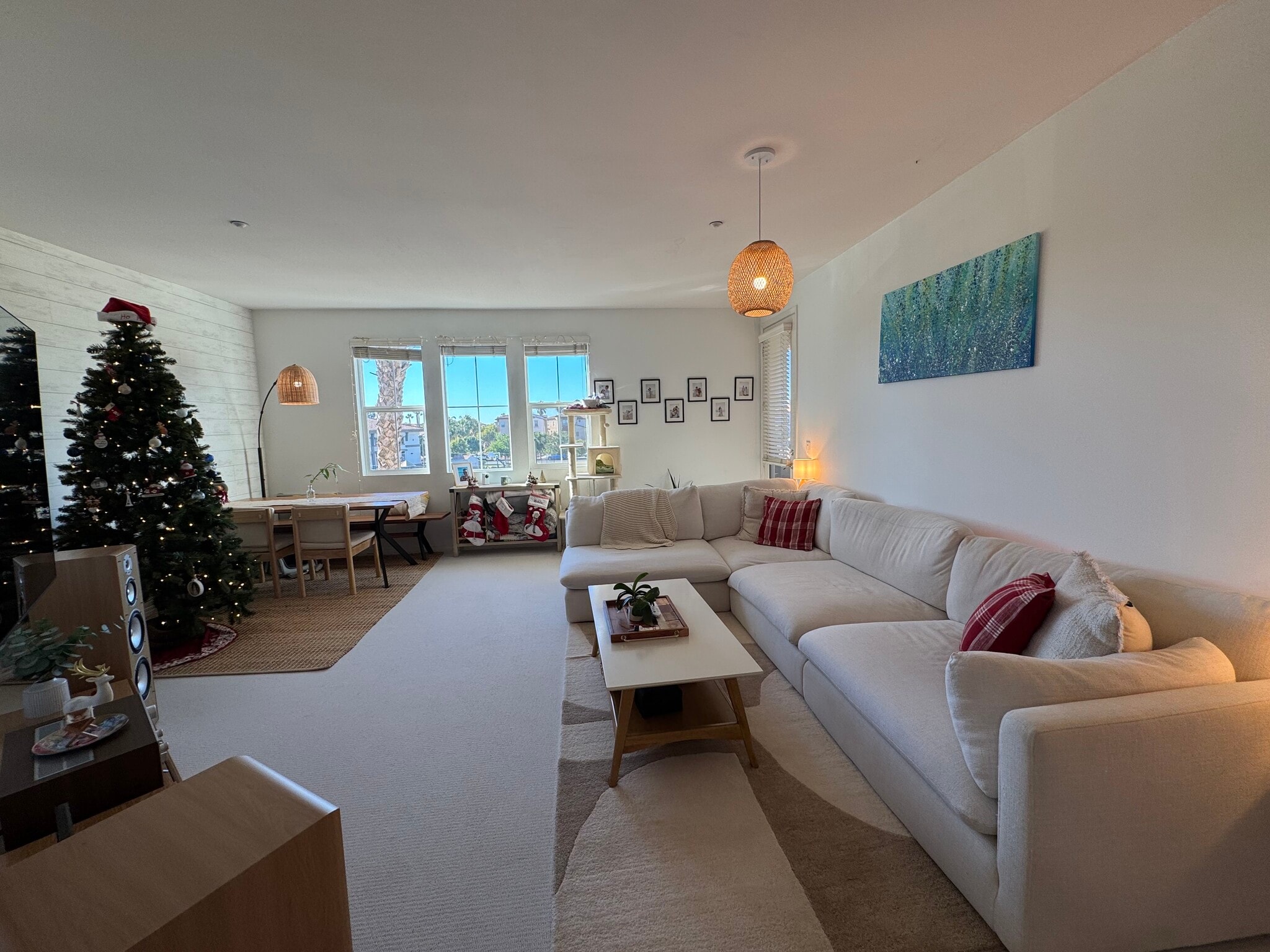 Building Photo - 243 Riverdale Ct