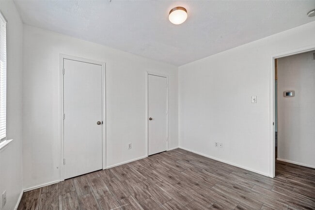 Building Photo - 4403 Sprangletop Ave