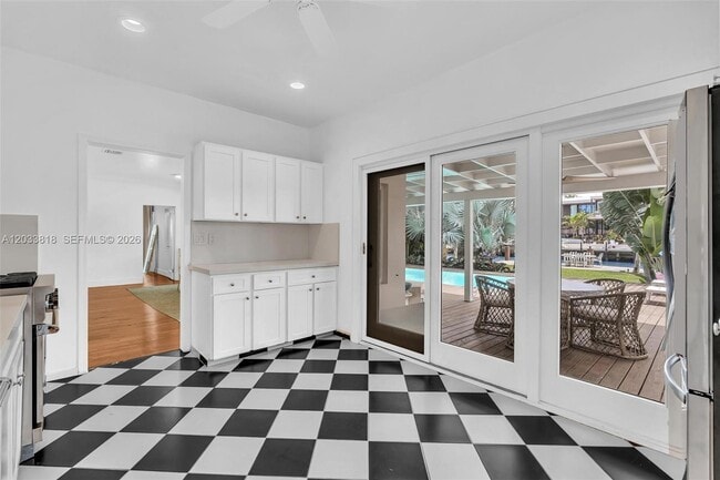 Building Photo - 924 Belle Meade Island Dr