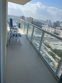 Building Photo - 16699 Collins Ave