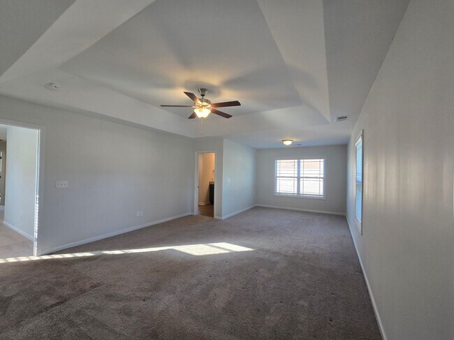 Building Photo - Beautiful home in popular Heritage Bay - F...
