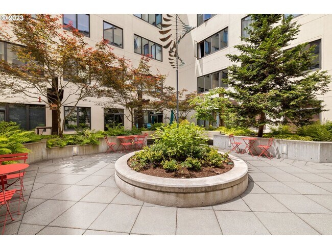 Building Photo - PEARL DISTRICT INDUSTRIAL LOFT