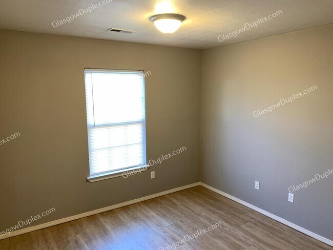 Building Photo - 103 Olivia Dr