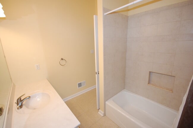 Master Bathroom - 5832 Pierce St