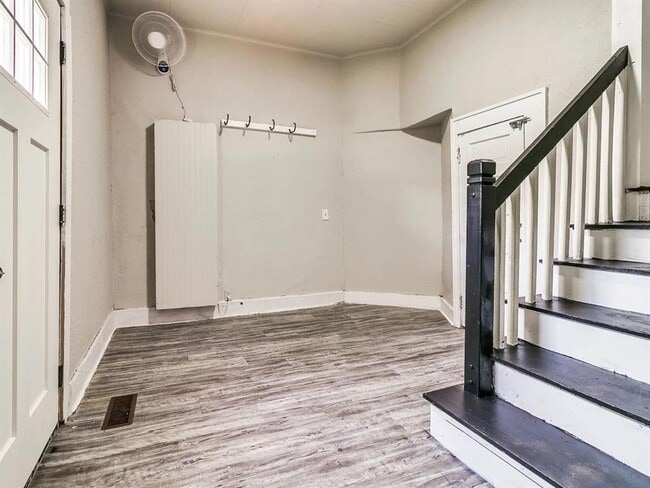 Building Photo - 1740 NW 11th St