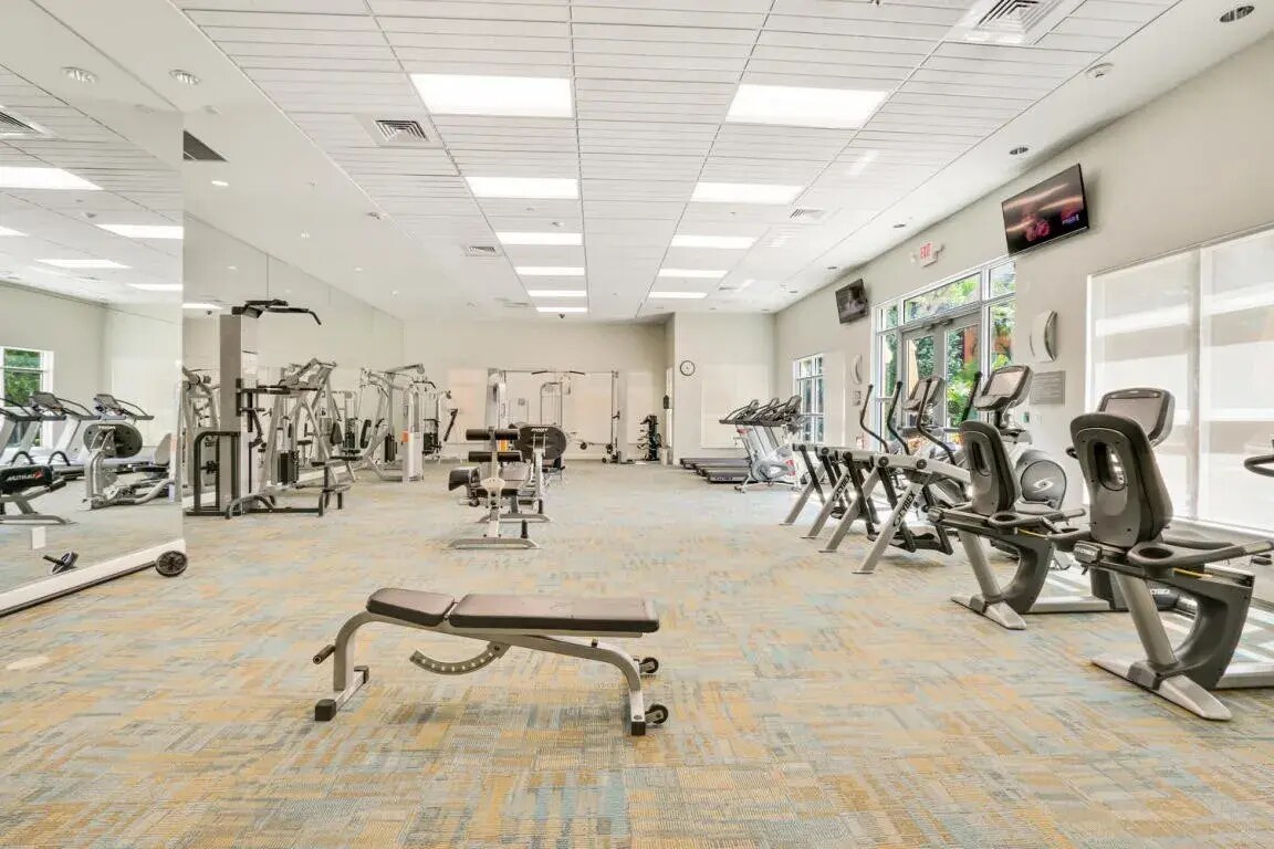 Building Photo - 600 S Dixie Hwy