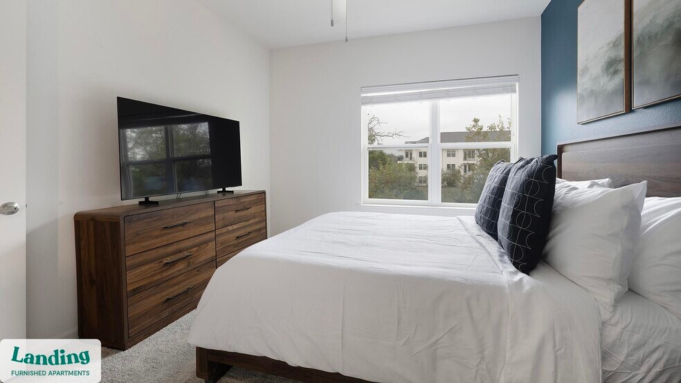 Building Photo - 12700 Ridgeline Blvd