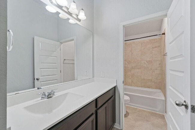 Building Photo - 19322 Amore Bluff